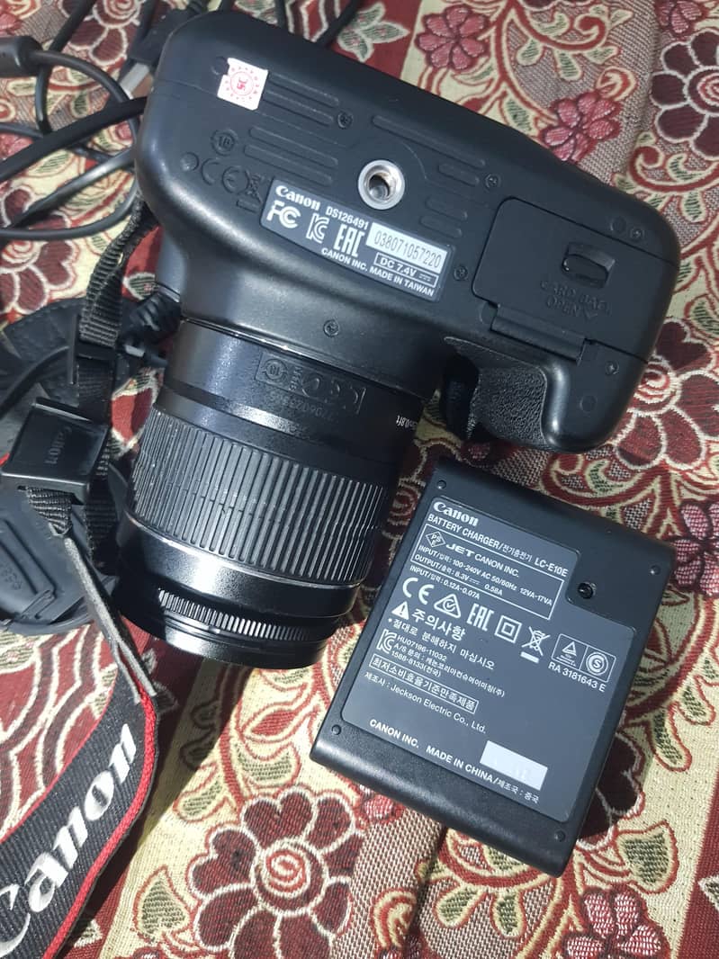 canon eos 1200D 5