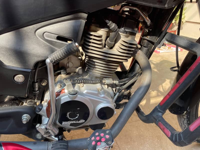 CB 125F 6