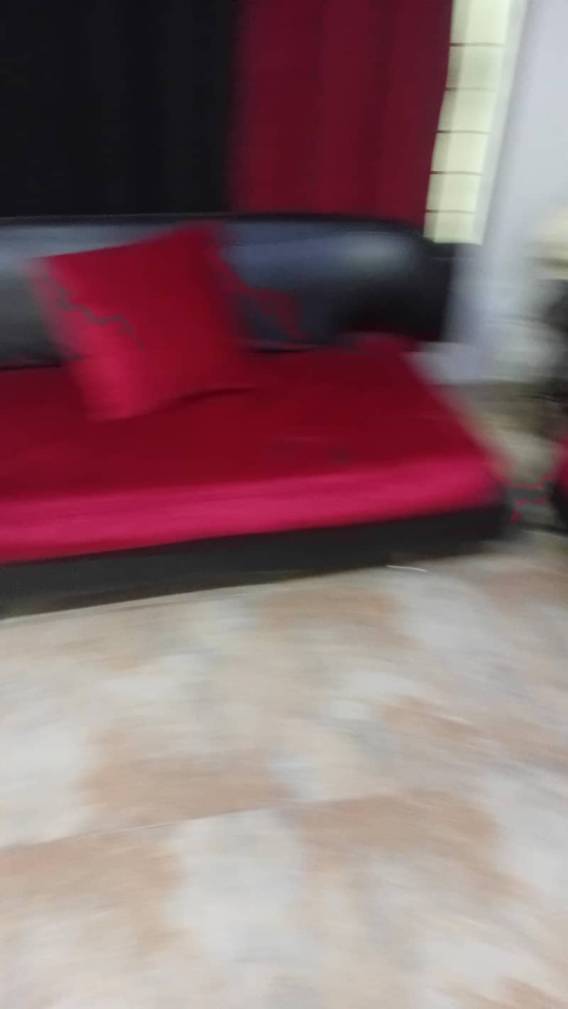one seter two seter 3 seter sofa 1