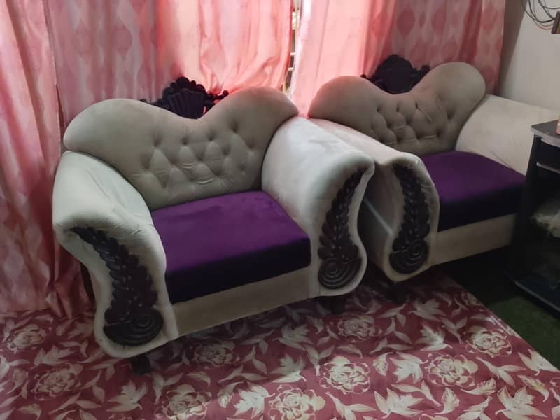 5 Seater Sofa set With Table 1