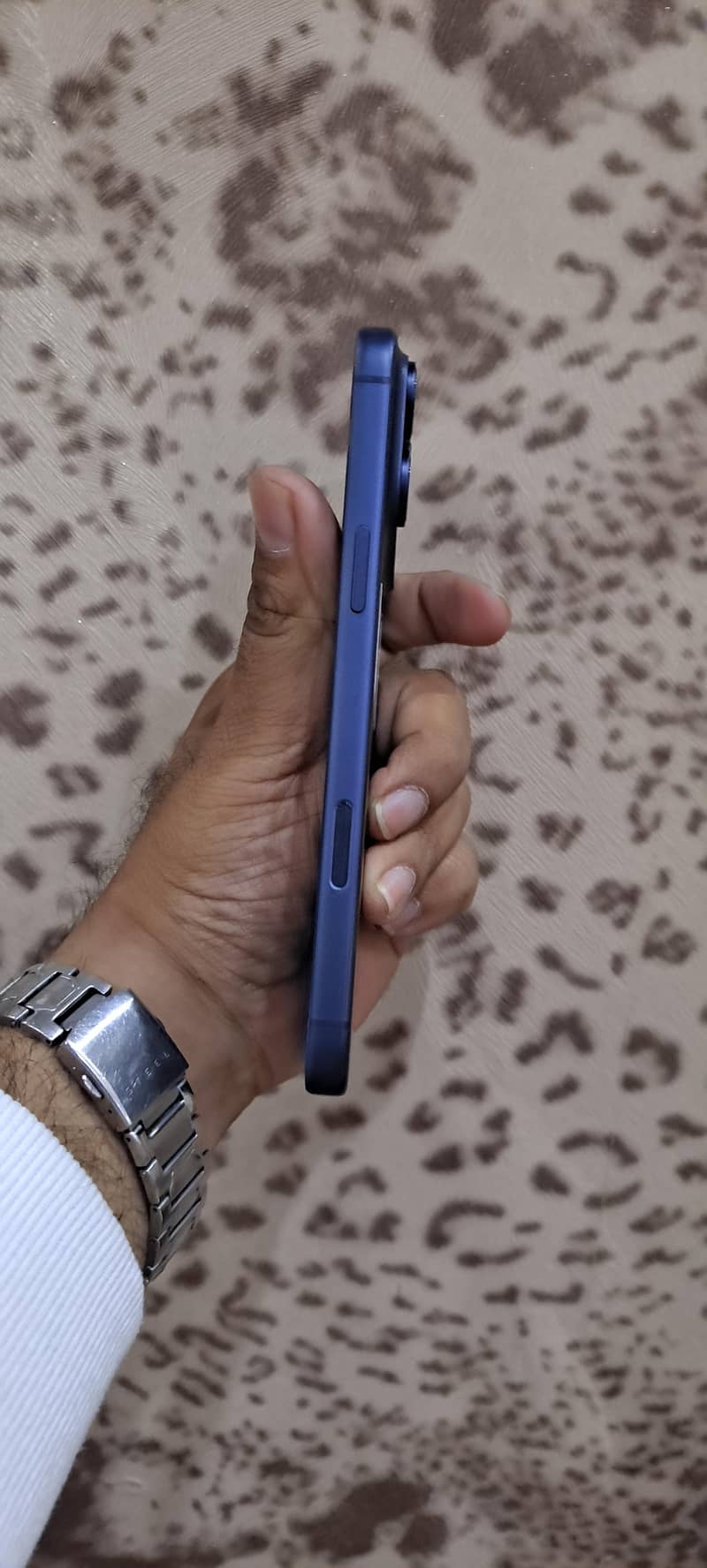 Apple iPhone 17 Pro Max 1