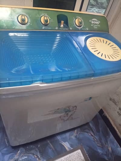Washing Machine For sale in perfect Condition