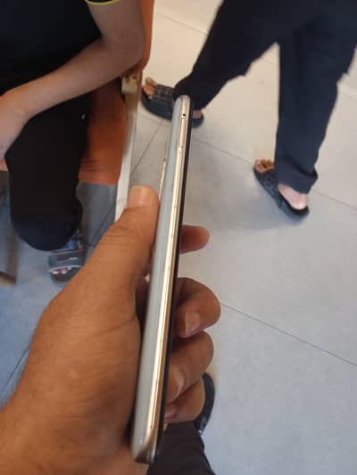 Vivo Y30