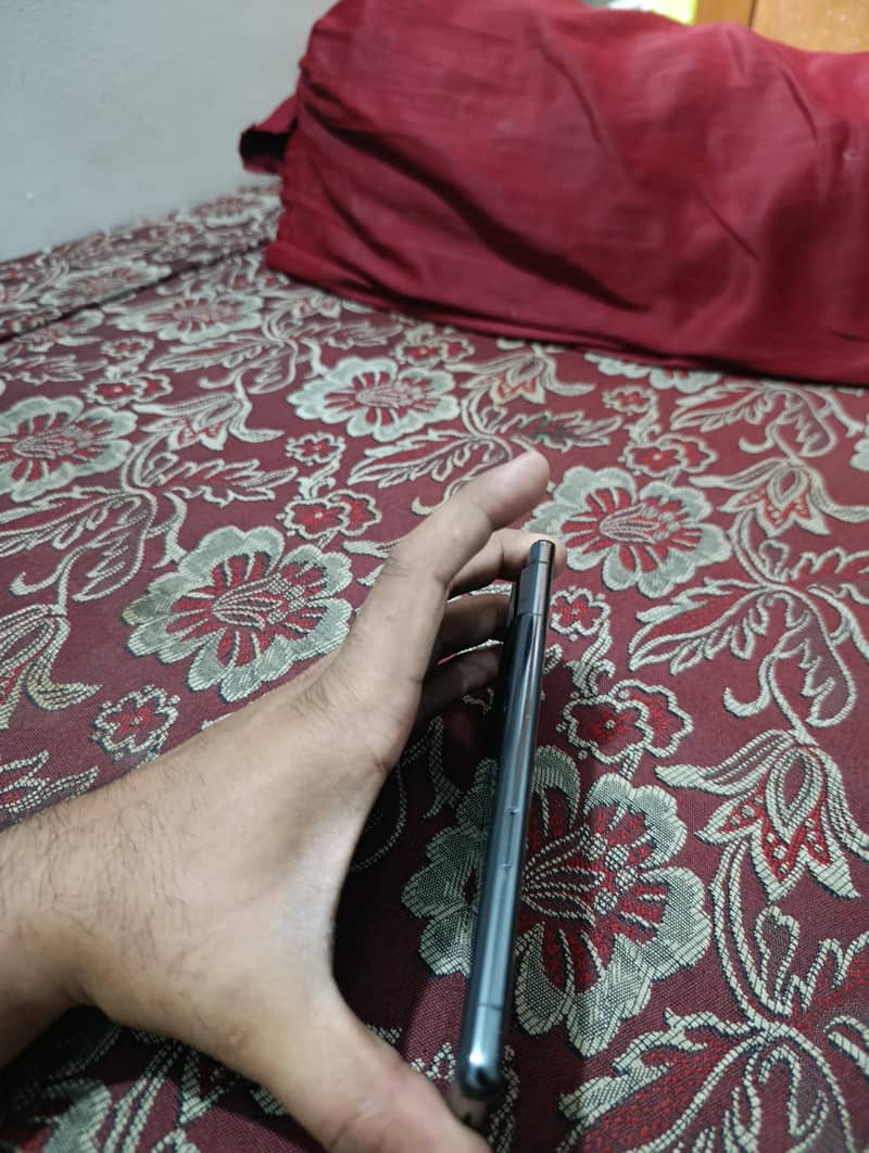Google Pixel 7 Pro 6