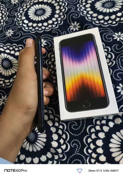 Apple iPhone SE