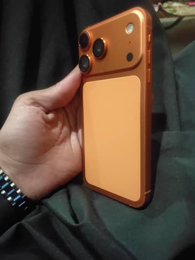 Apple iPhone XR convert 17 pro max