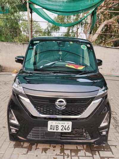 Nissan Roox 2021