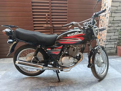 Suzuki GS150 URGENT SALE . . NEW CONDITION ONLY 3500KM DRIVEN