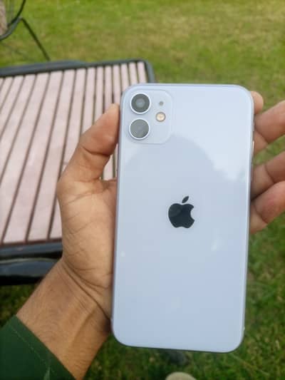 Apple iPhone 11