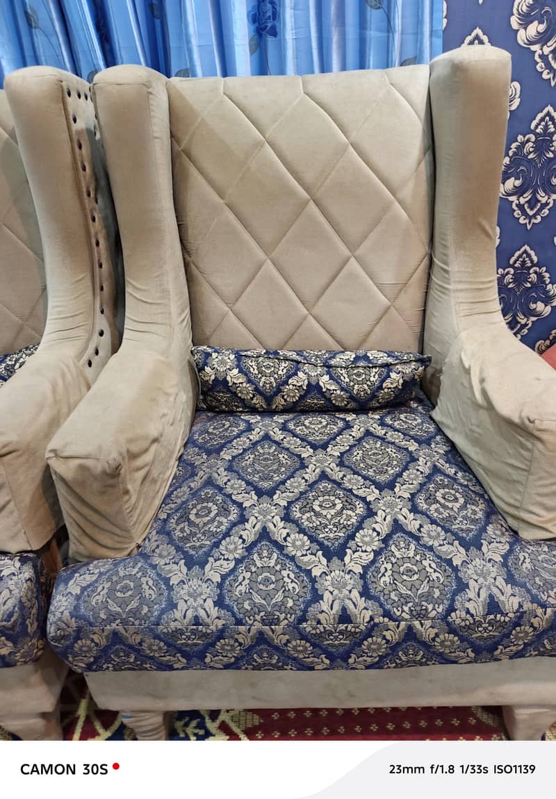 single seater sofa 2