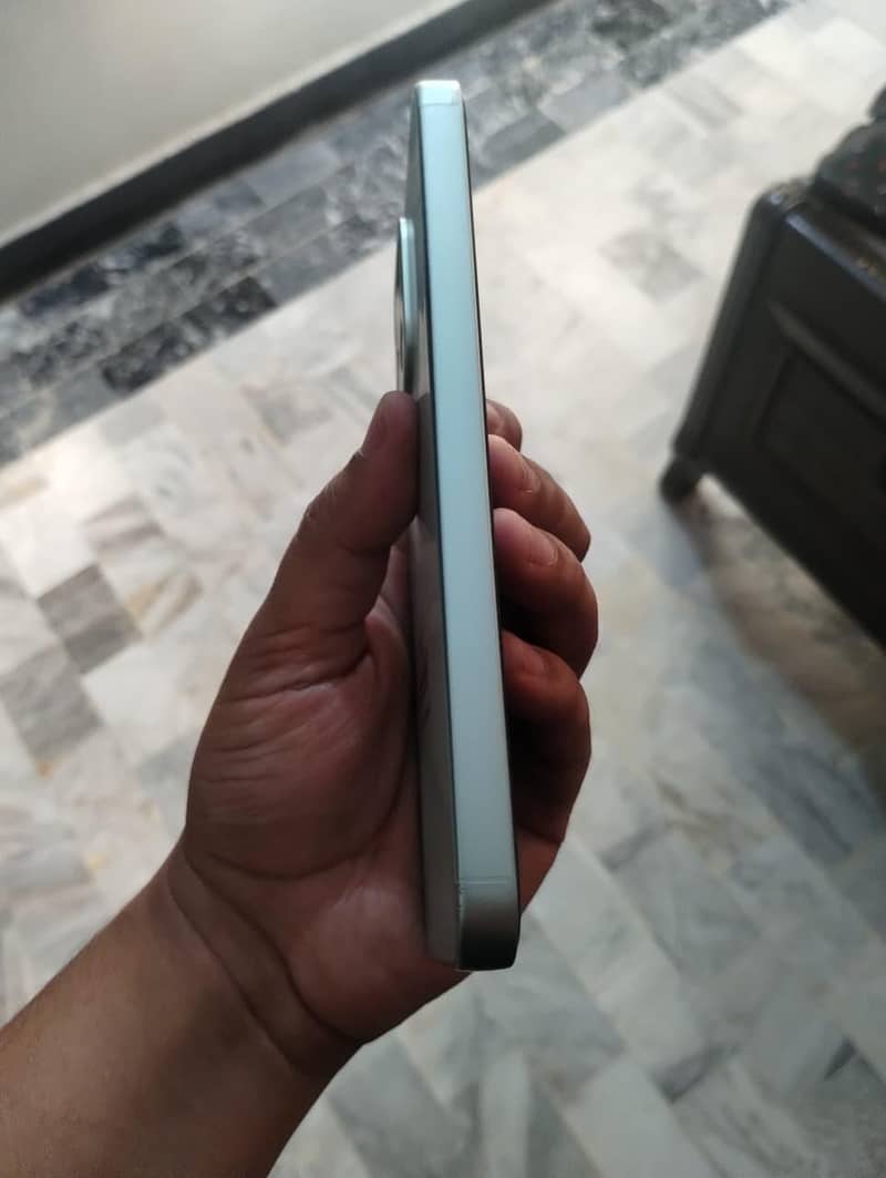 One Plus Turbo 6 9