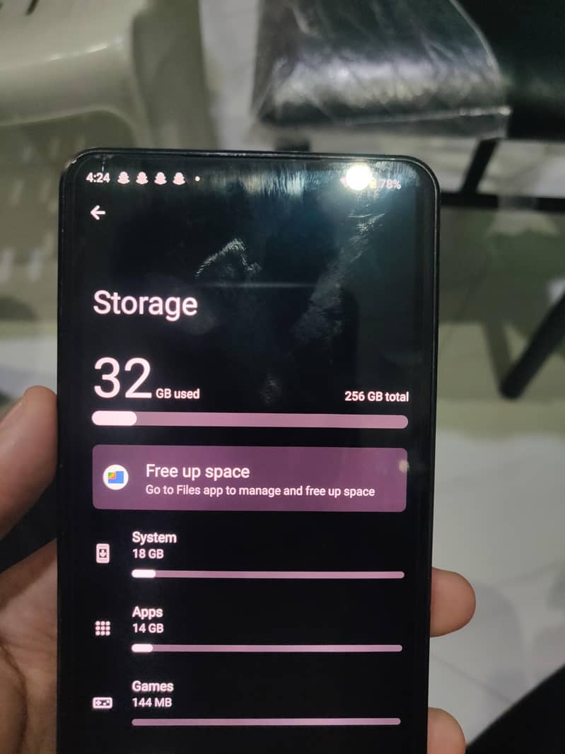 Sharp Aquos Sense7 3
