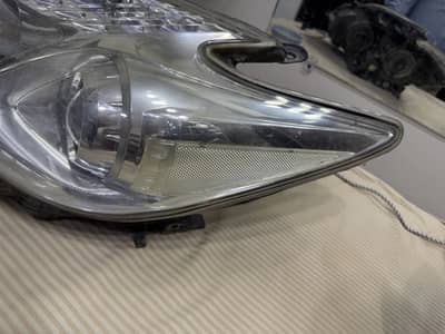 Prius 2015 L model lights