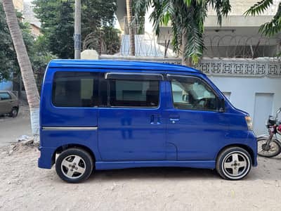 Daihatsu Atrai Wagon 2011
