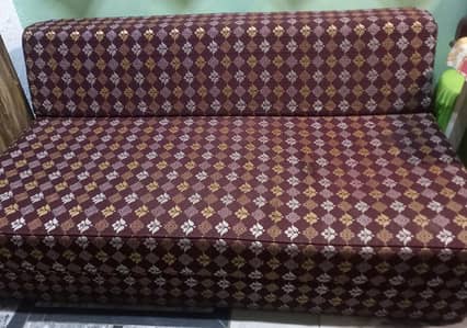 sofa combed
