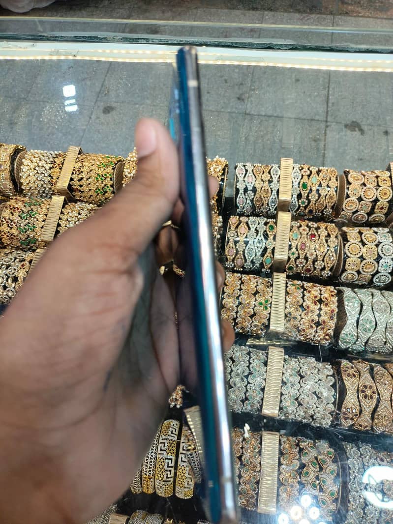 One Plus 8 6