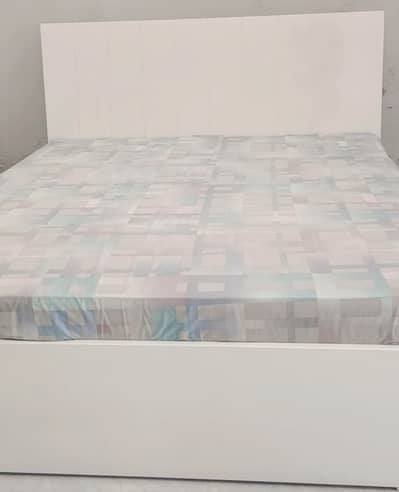 Habitt Wooden Queen size bed.