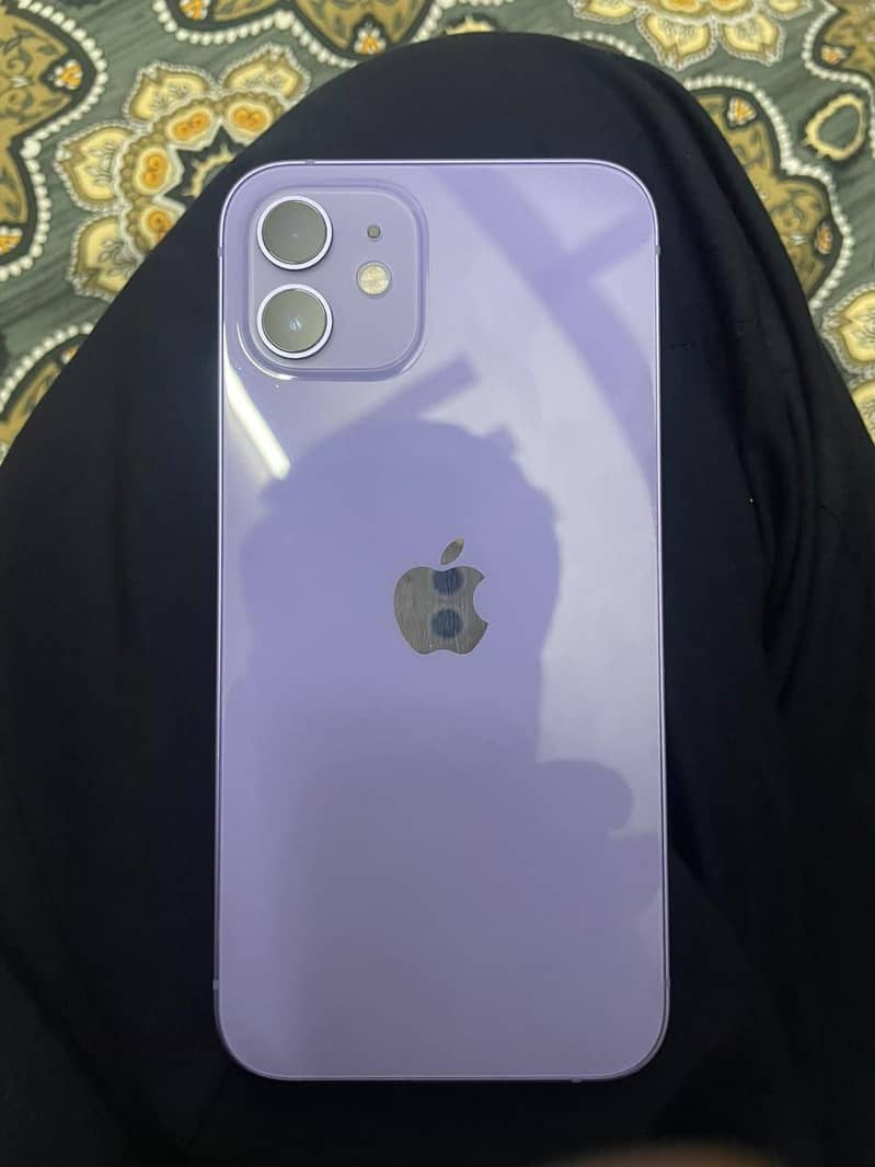 Apple iPhone 12 2