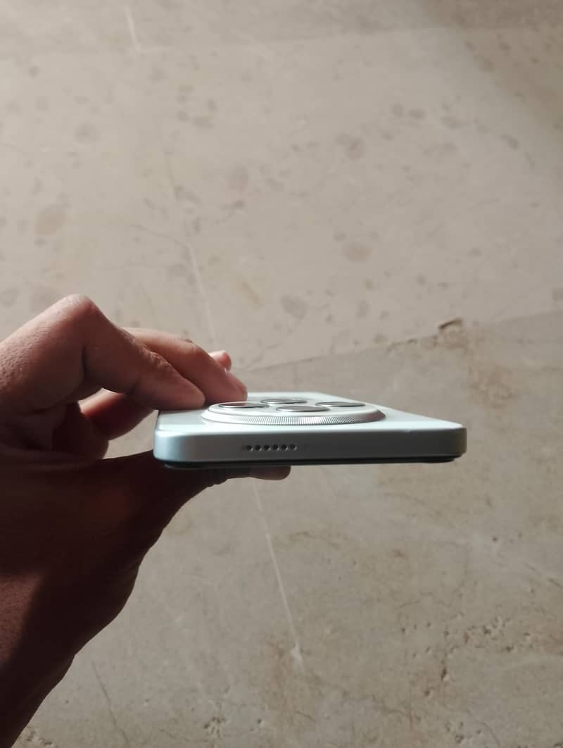Tecno Spark 30 0