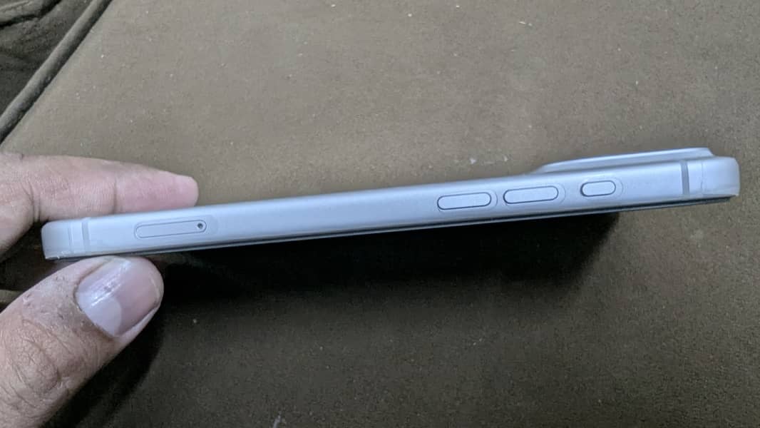 Apple iPhone 17 Pro Max 2