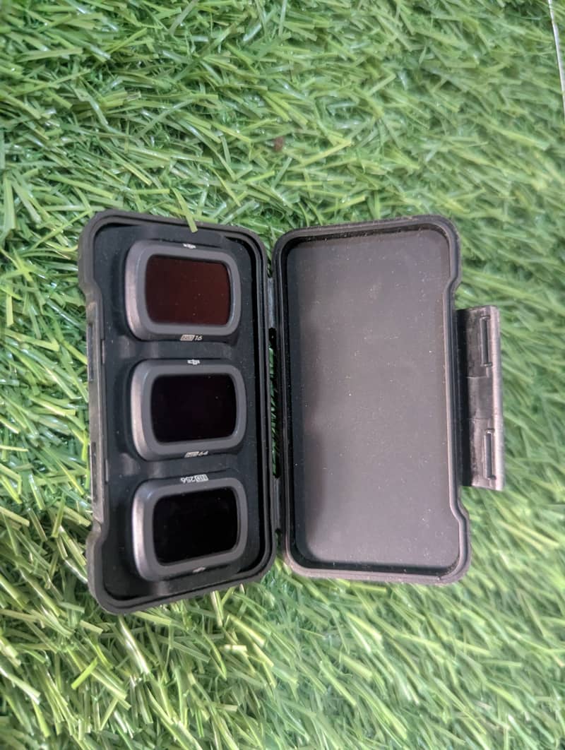 Air 2 Controller & Accessories 1