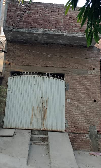house for sale 2 badroom 3 bedrooms 1 lawn 1 gaurage 1 kitchen