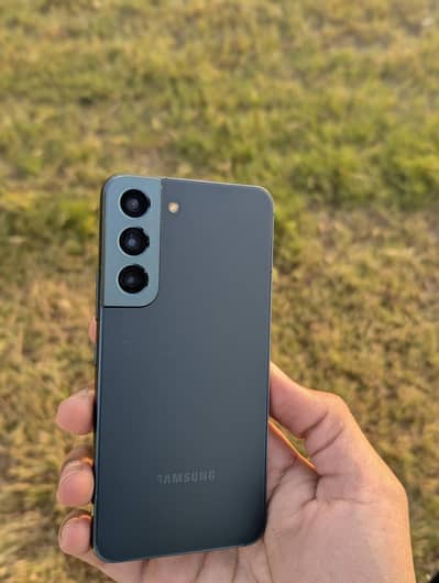 Samsung Mobile S22