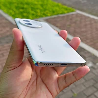 Vivo V30e 5g