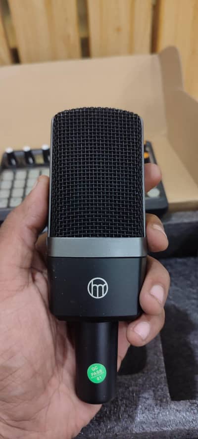 ZealSound P300 Podcast Kit – Microphone + Sound Card
