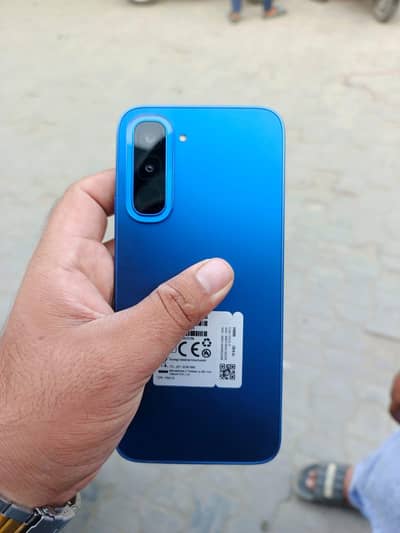 Infinix Hot 70