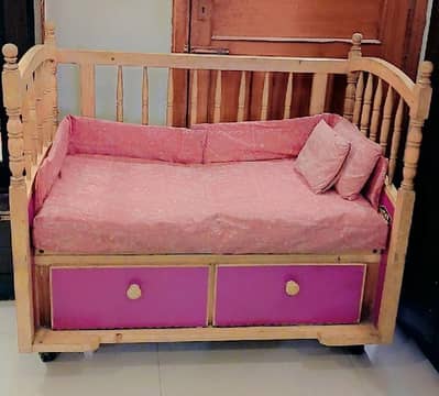 Kids Bed / Baby Cot / Baby Cot /  Resonable price