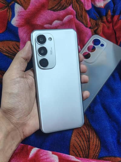 Techno spark 40 pro plus 256gb