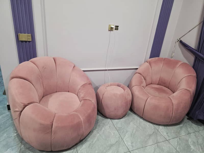 Sofa set 0