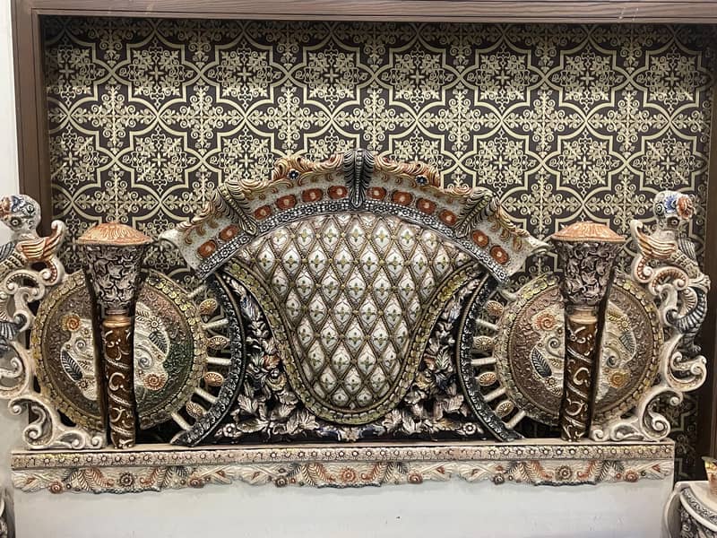 King bed set with dressing 1