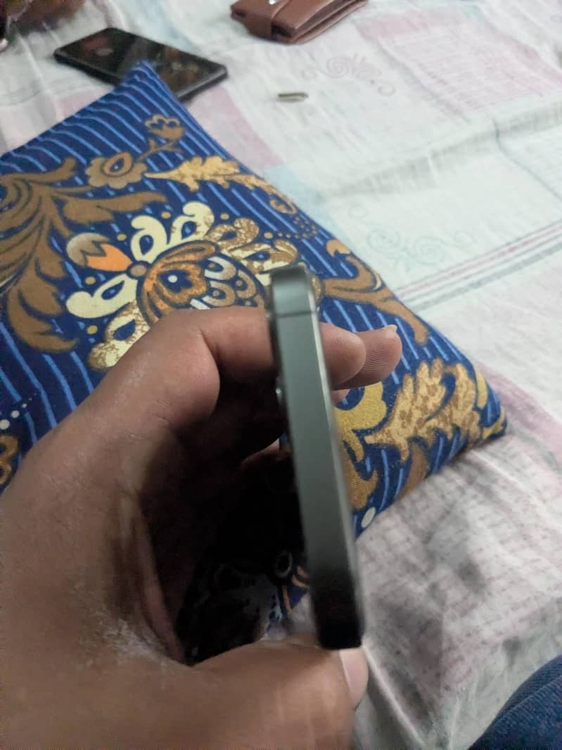 phone 4