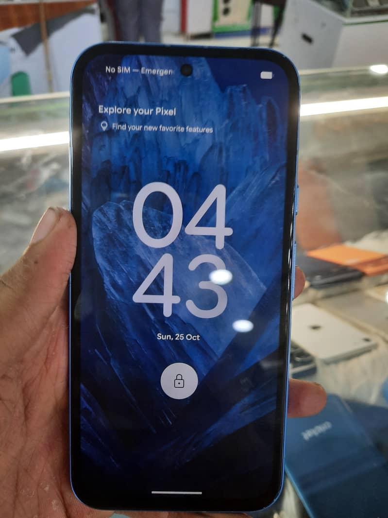 Google Pixel 8a 1