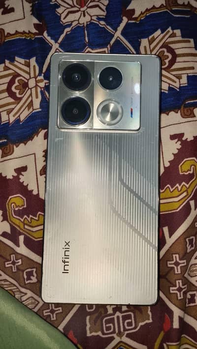 Infinix Note 40 8 GB RAM 256 GB storage