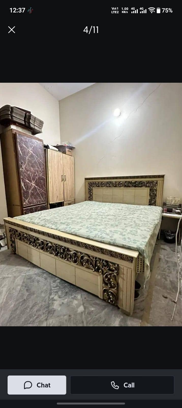 king size bed 0