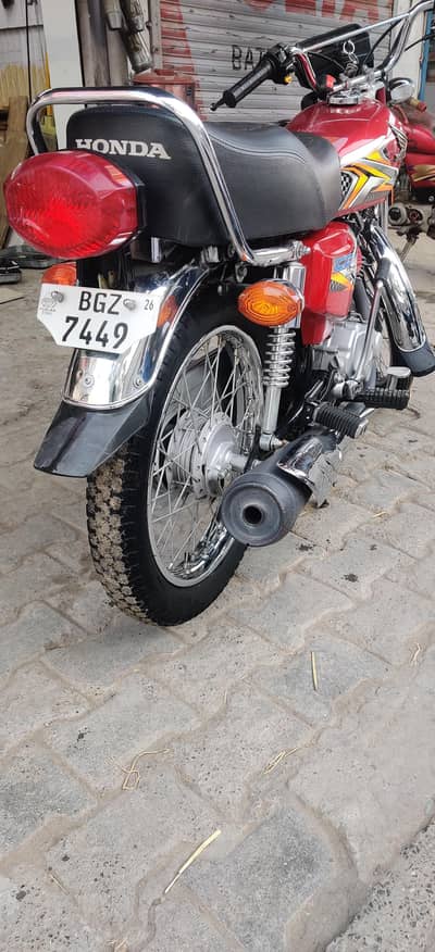Honda 125. /2025/2026