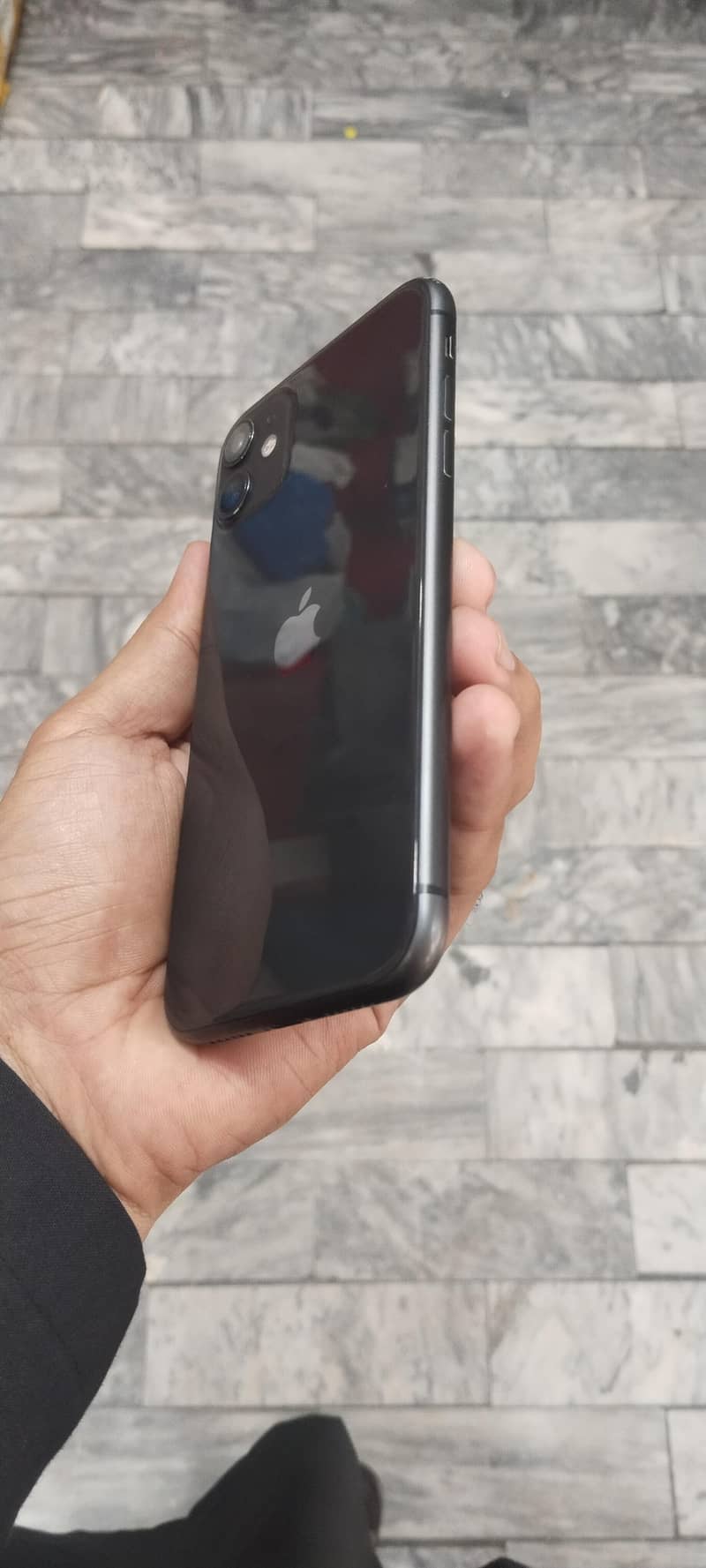 Apple iPhone 11 1