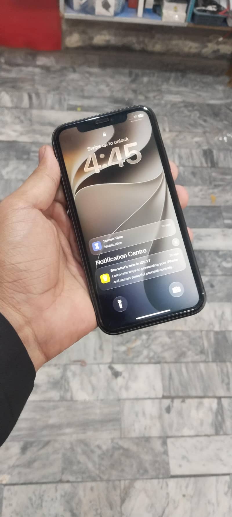 Apple iPhone 11 5