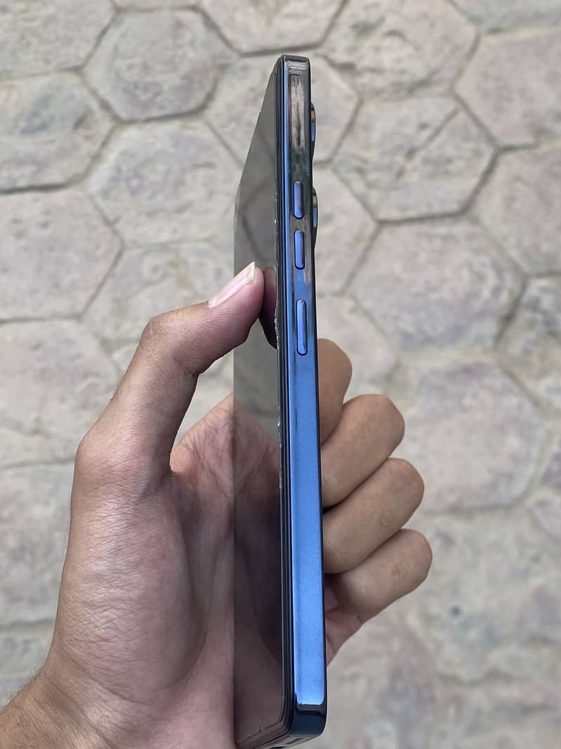 Tecno CAMON 20 1