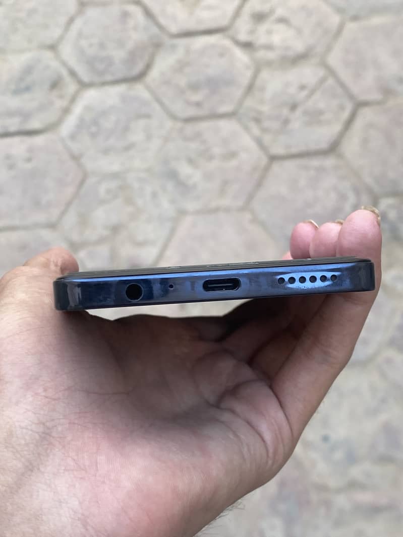 Tecno CAMON 20 2