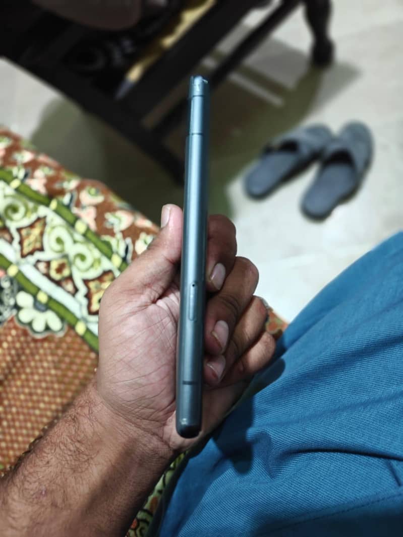 Google Pixel 7a 2