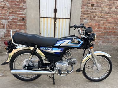 10/10 condition new model 2027 applied for