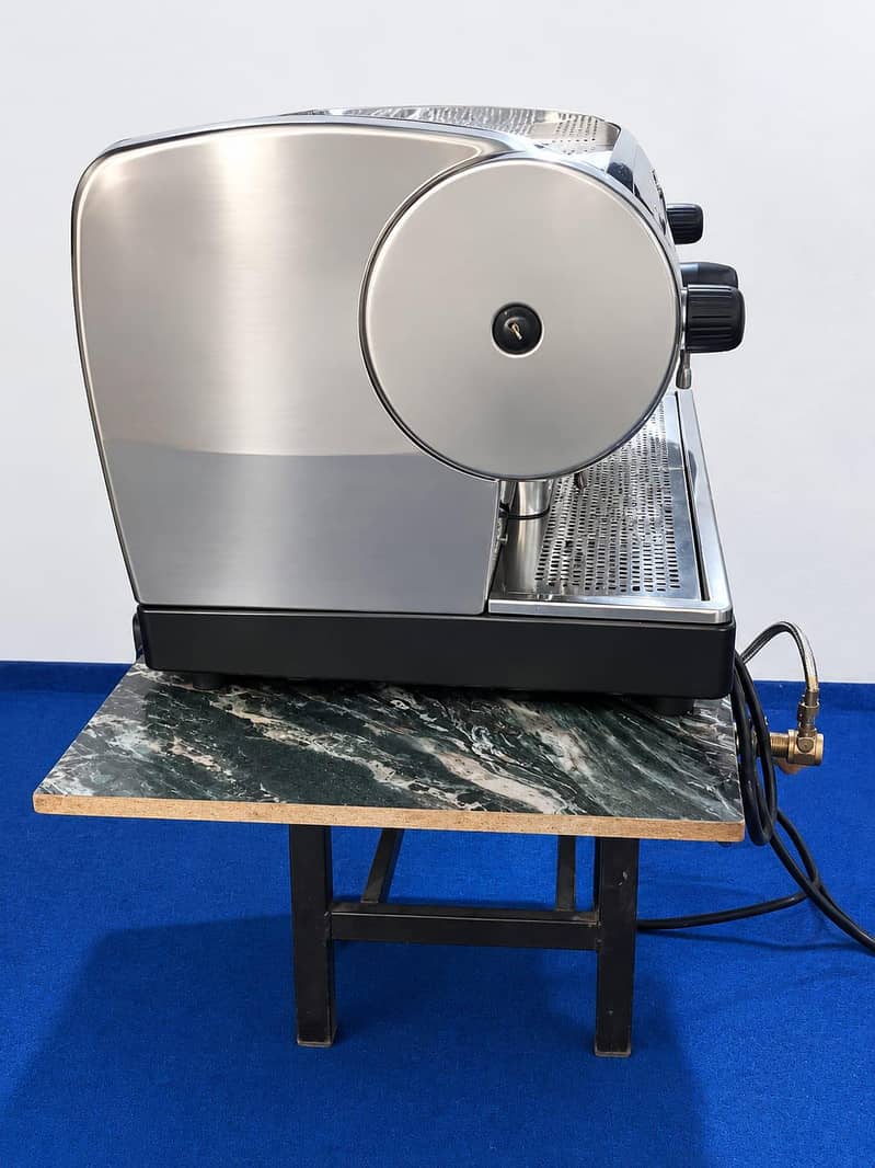 cofee machine used 2
