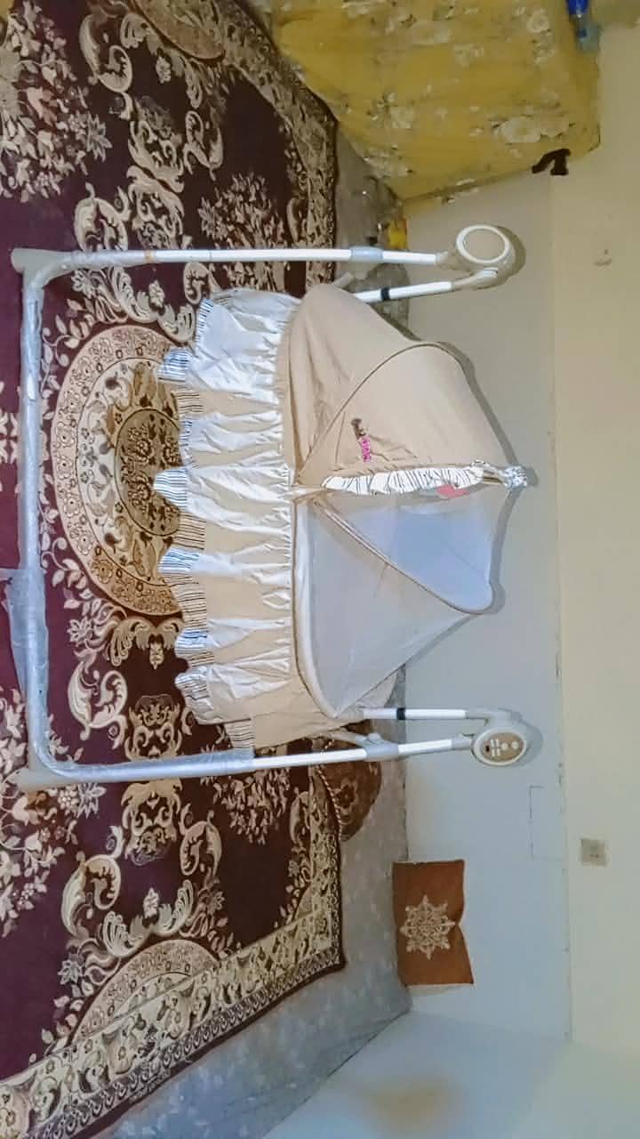 swing jhula automatic 1