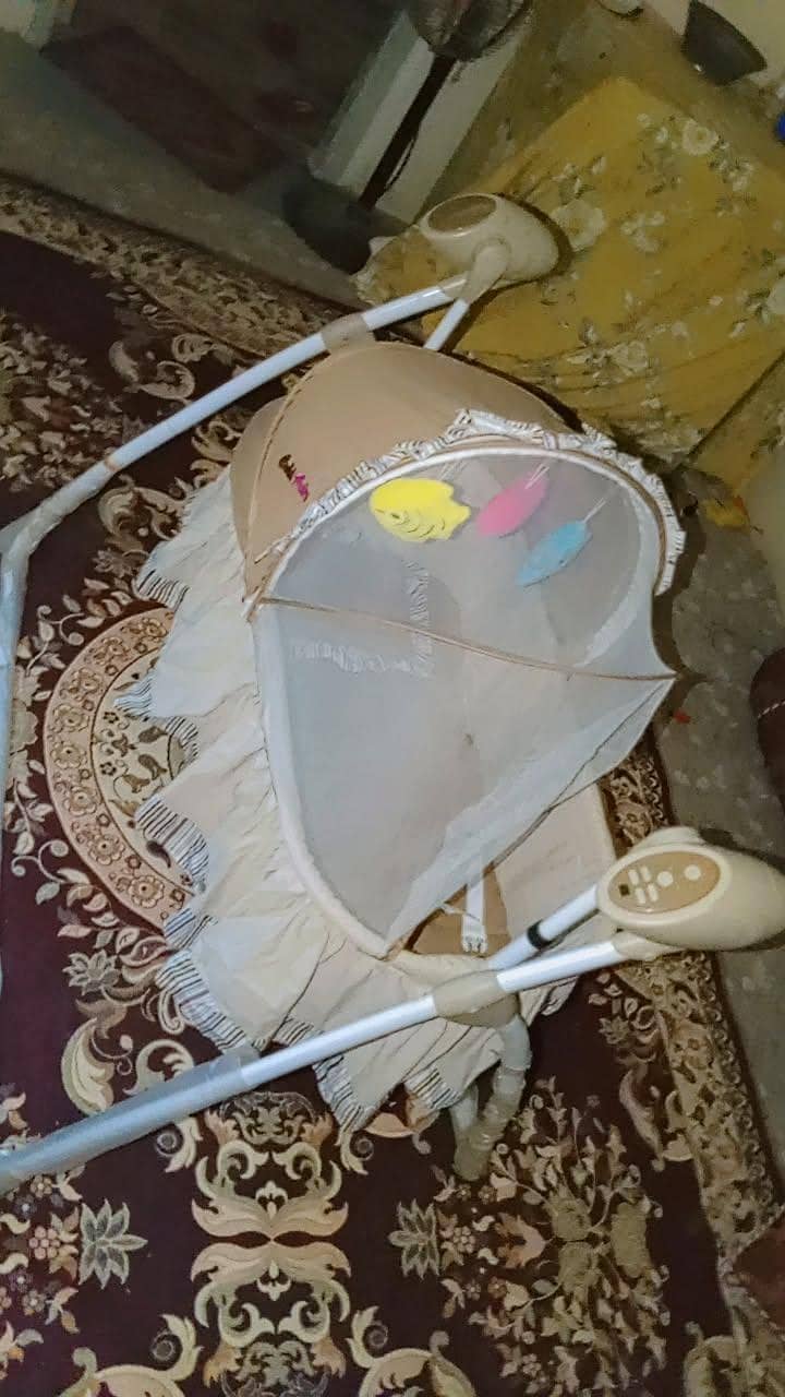 swing jhula automatic 3