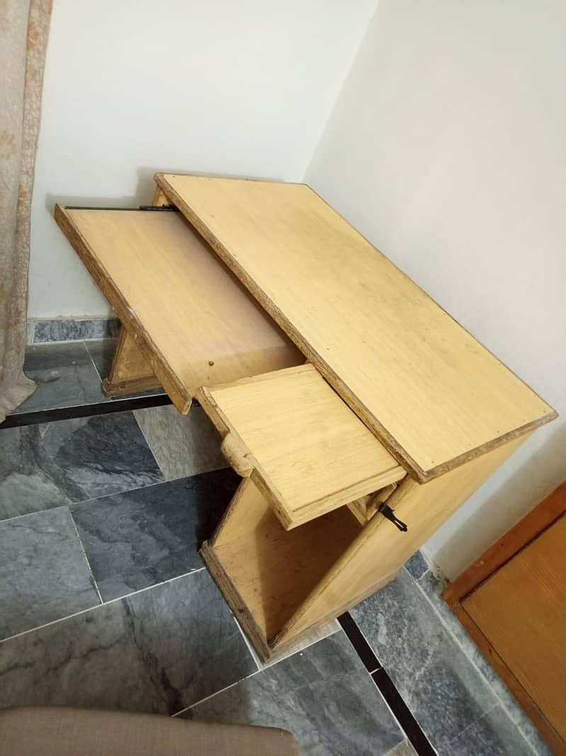 Computer Trolley 2