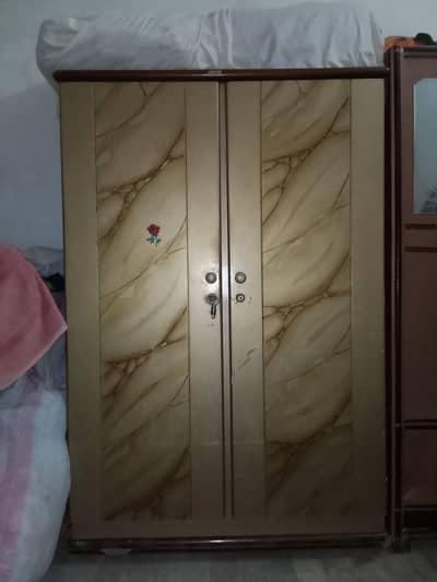 two door deco almari and dewaider and shokese for sale
